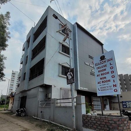 Hotel O Dhanori Pune Formerly Season Inn Dapuri Ngoại thất bức ảnh